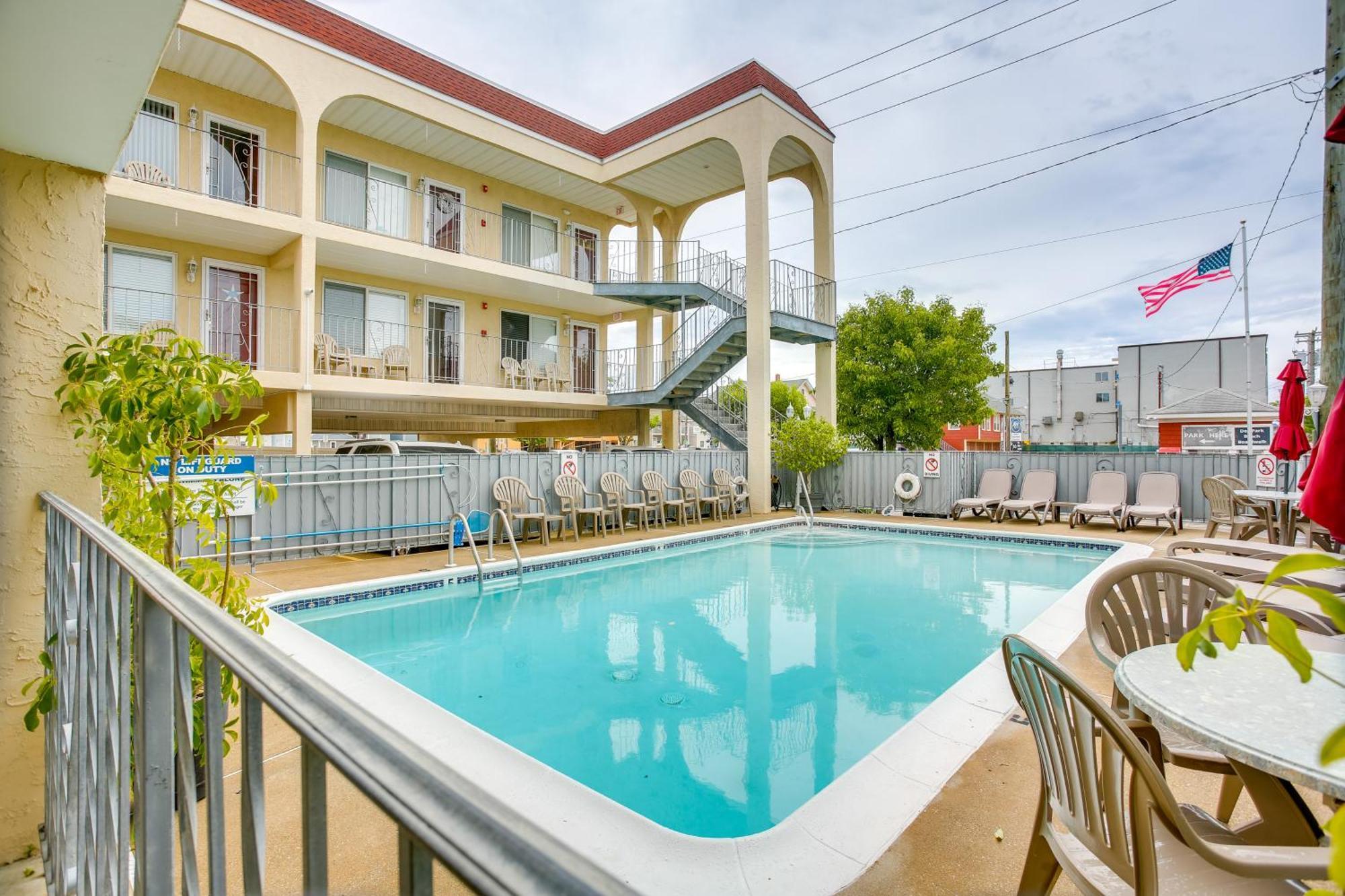 Quaint Wildwood Condo About Walk To Beach! Bagian luar foto